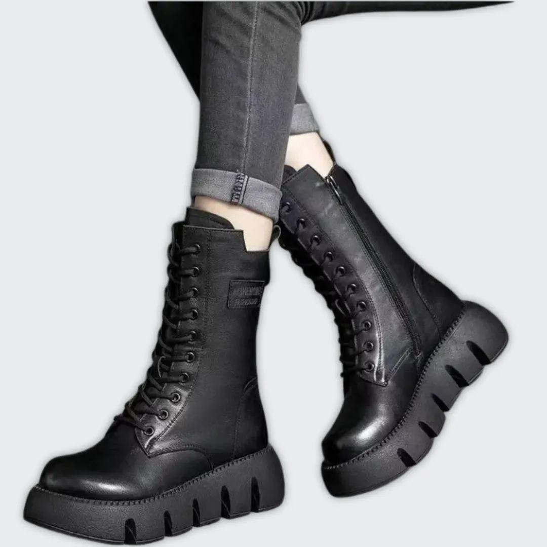 Cozy NordicLux Winter Boots - Stylish, Warm & Supportive