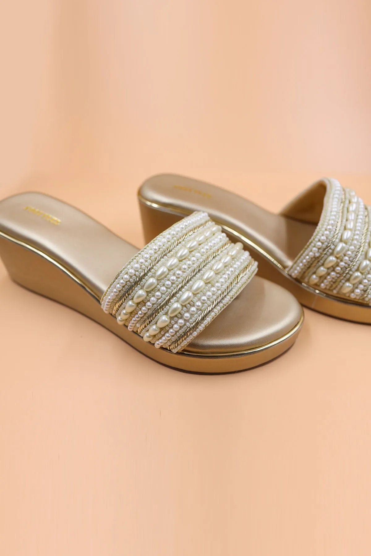 Gold Anchor Thread Work Wedges